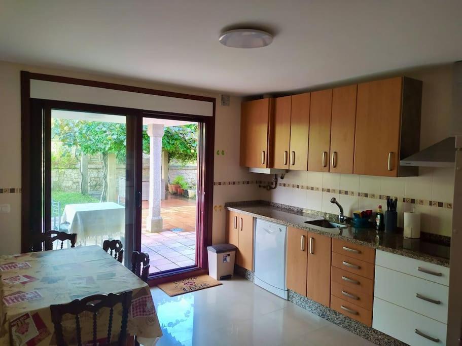 Apartamento Con Jardin Y Piscina Temporada Verano Privados Samieira Exterior photo